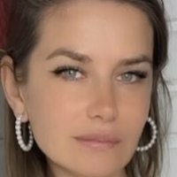 Erika Novak Nøgen