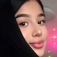 Esmeralda Arango Nøgen