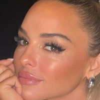 Estefania Küster Nøgen