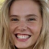 Esther Graf Nøgen