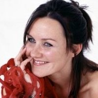 Esther Hall Nøgen