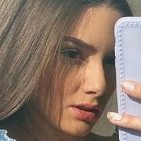 Eszxx Nøgen