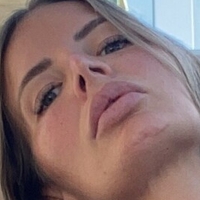 Evelyn Miller Nøgen