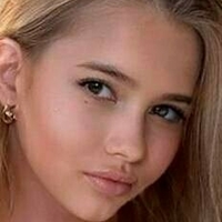 evilscarlett Nøgen