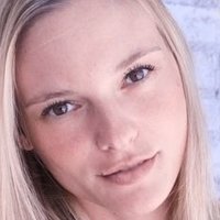 Fabiana Semprebom Nøgen