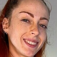 femdomnikkikit Nøgen