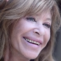 Florence Giorgetti Nøgen