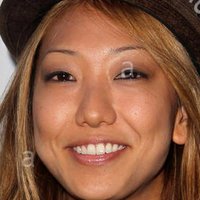 Francine Beppu Nøgen