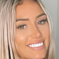Georgina Gentle Nøgen