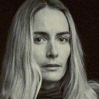 Georgina Grenville Nøgen