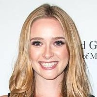 Greer Grammer Nøgen