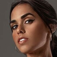Griselle Menea Nøgen