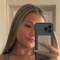 Hannah Yerkins Nøgen