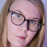 Heline Fay Nøgen