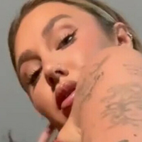 Holly Brougham Nøgen