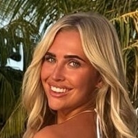 Holly Robinson Nøgen