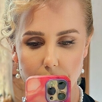 holly Nøgen