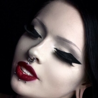 Horrific Temptress Nøgen