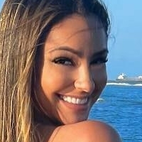 Iany Tassia Nøgen