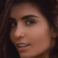 Irina Dreyt Nøgen