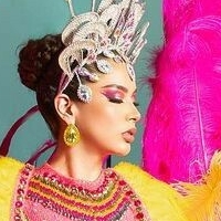 Itzel Cardenas Nøgen