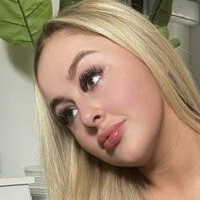 Izzy Davies Nøgen