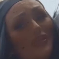 Izzy Fanshaw Nøgen