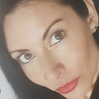 Janina Tregambe Nøgen