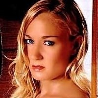 Janine Kunze Nøgen