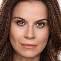Jennifer Bini Taylor Nøgen