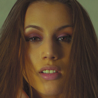 Jenny McBride Nøgen