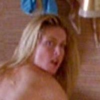 Jenya Lano Nøgen