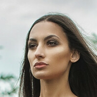 Juliana Smirnova Nøgen