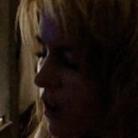 Juliet Reeves Nøgen