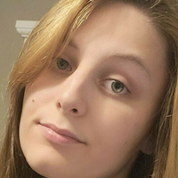 Juliet Taylor Nøgen