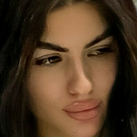 Kamila.a Nøgen