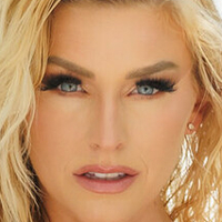 Kari Nautique Nøgen
