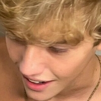 karsen.scott Nøgen