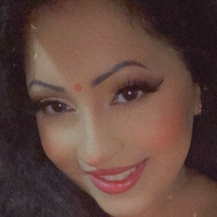 Kashmirigoddess Nøgen