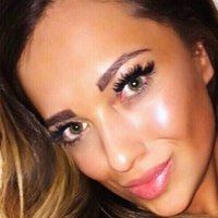 Katie Adler Nøgen