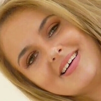Katie Thornton Nøgen