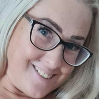 kattiemeluanie Nøgen