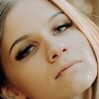 Kimberly Benita Nøgen