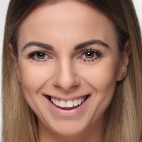 Kinga Krasuska Nøgen