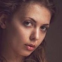 Klaudia Brahja Nøgen