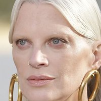 Kristen McMenamy Nøgen