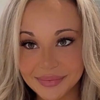 Kylie Nicole Nøgen