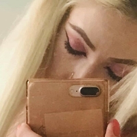 La Strawberry Nøgen