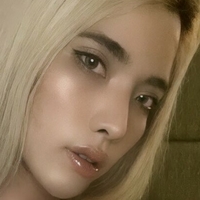 ladyboyBella Nøgen