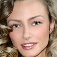 Larissa Drekonja Nøgen